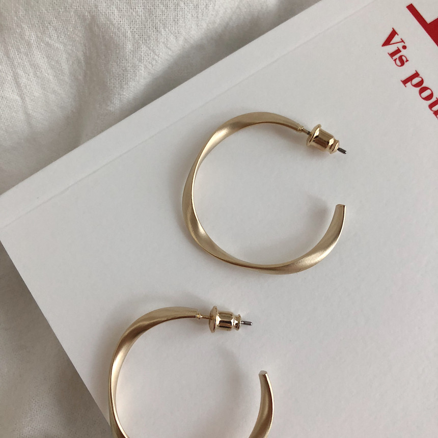 Twisted moon ring earrings Bold gold silver pearl 