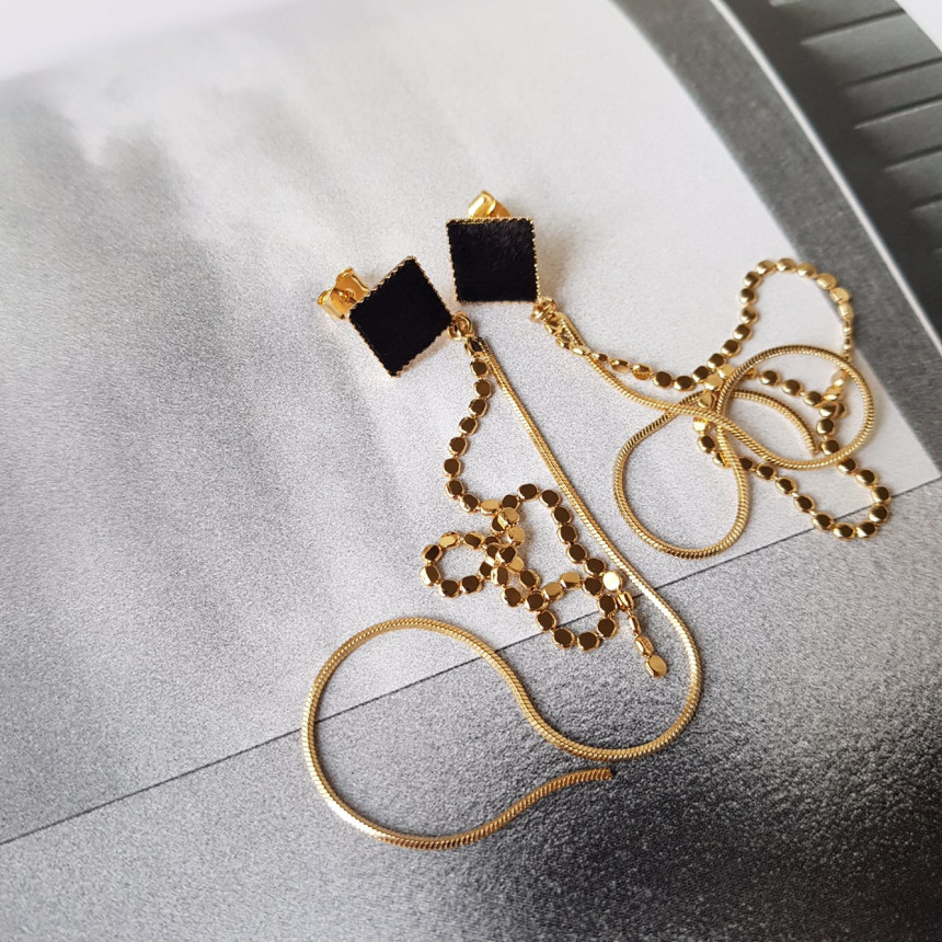 Julie Velvet Long Drop Earrings 3color Train Style