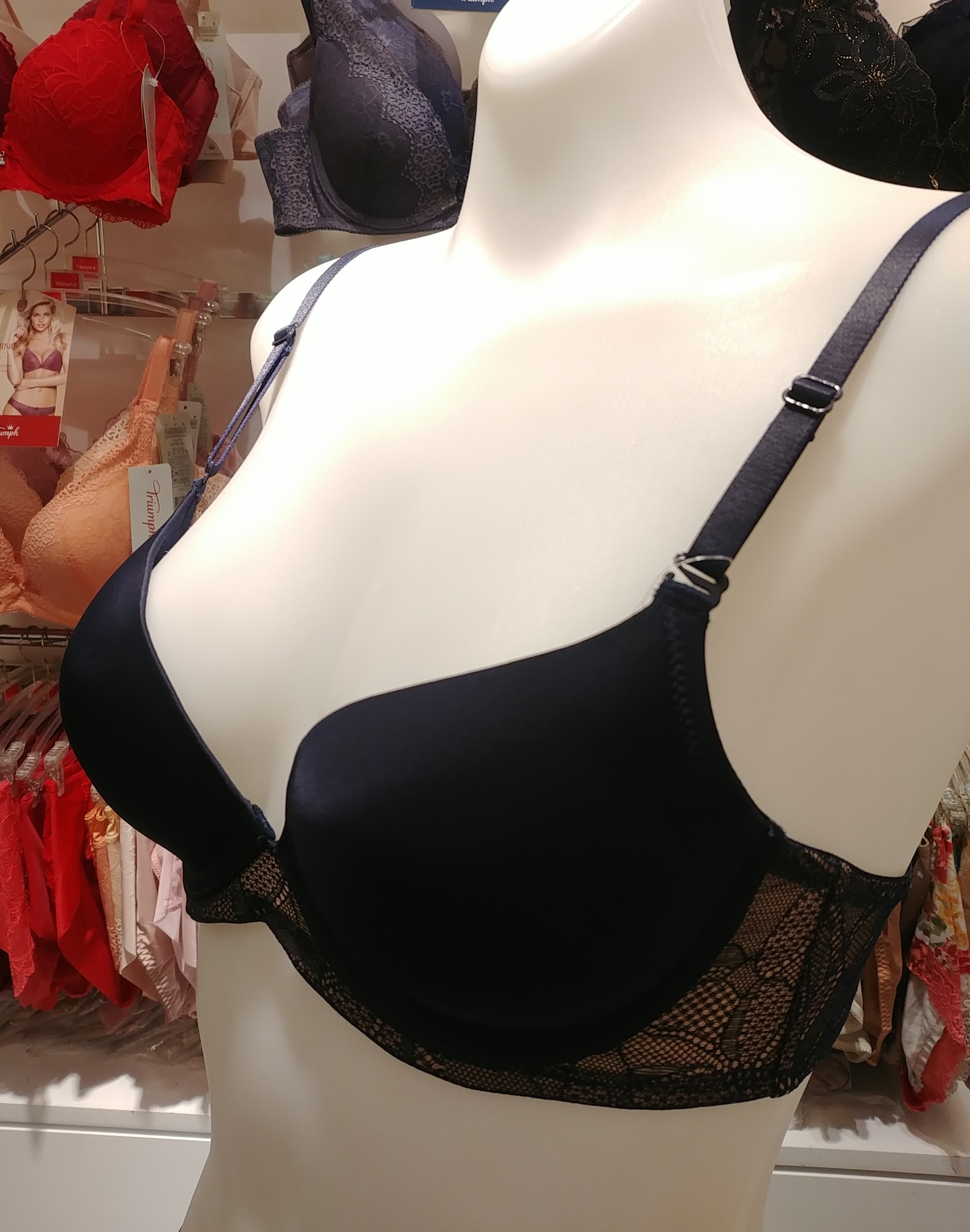 Triumph Navy Solid front side panel wing bra NY TW