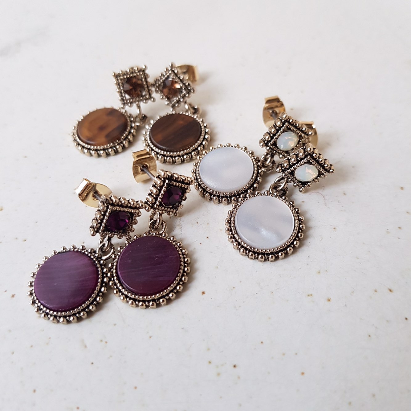Loose stone petite drop earrings 3color Antique Mi