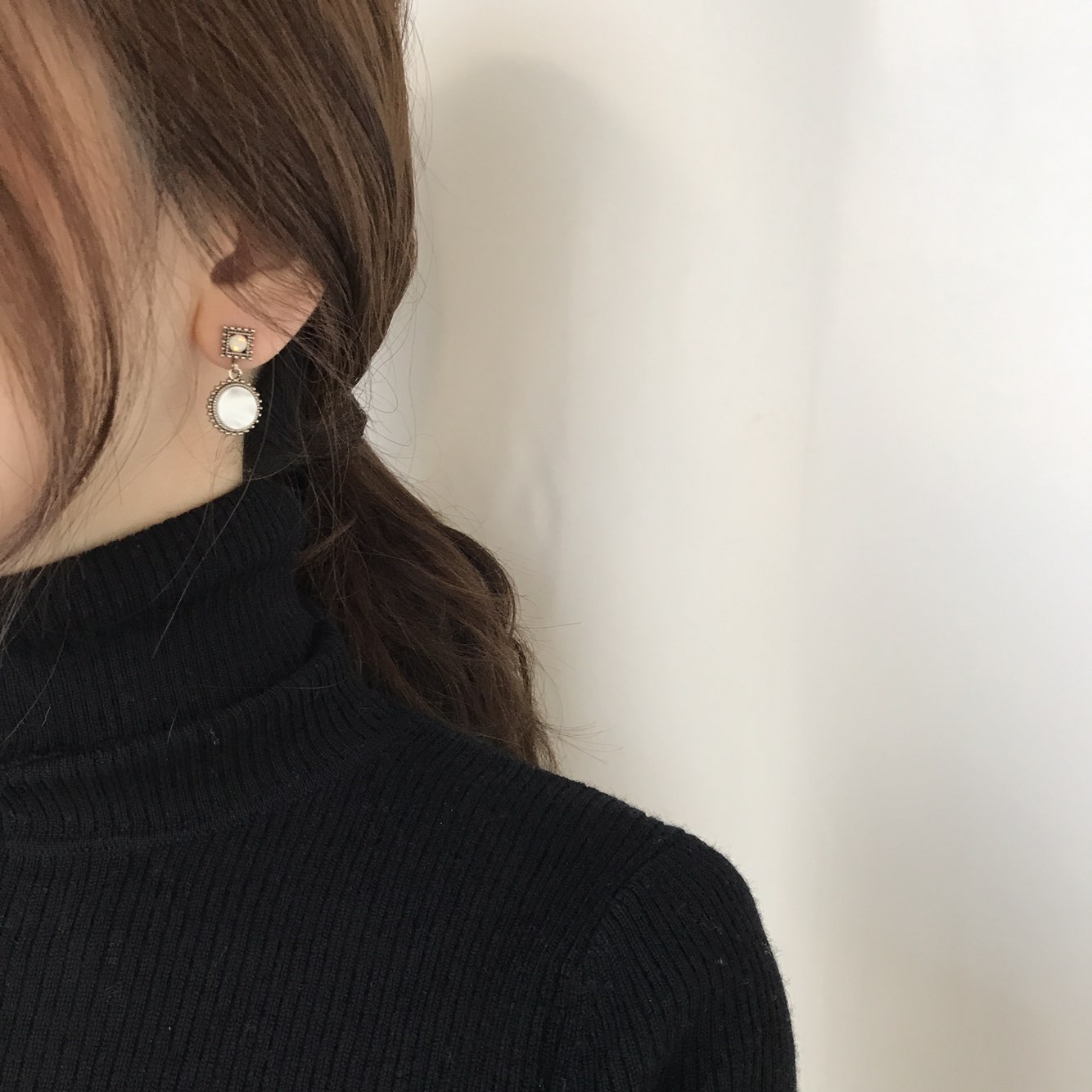 Loose stone petite drop earrings 3color Antique Mi