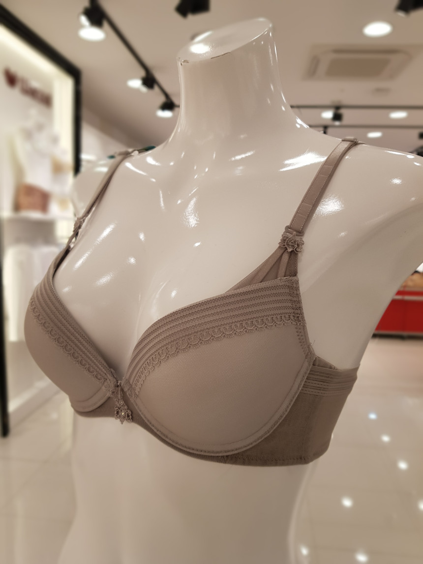 Venus Double Wing Custom Stretch Molded Cup Wrigle