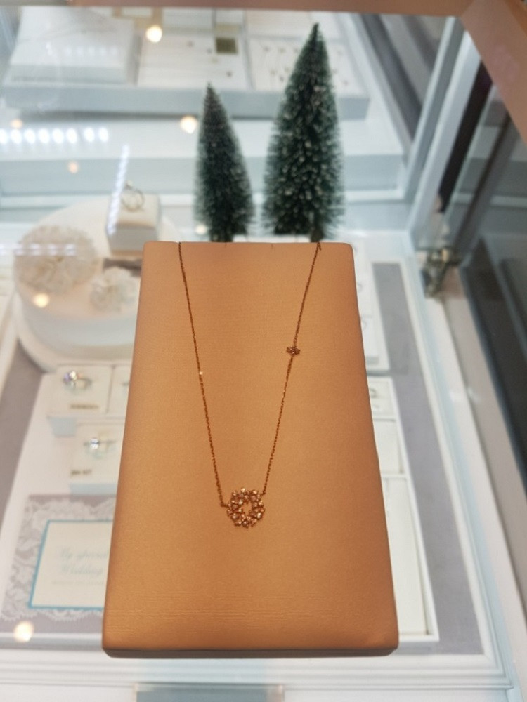 Stonehenge Rose Gold Earrings G2041