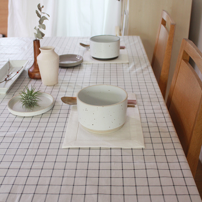 북유럽 체크 방수 식탁보 테이블보 캠핑 홈카페 백일 돌상 교회 95X110cm