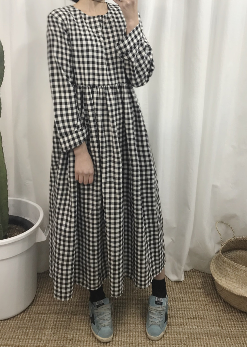 Flare check dress
