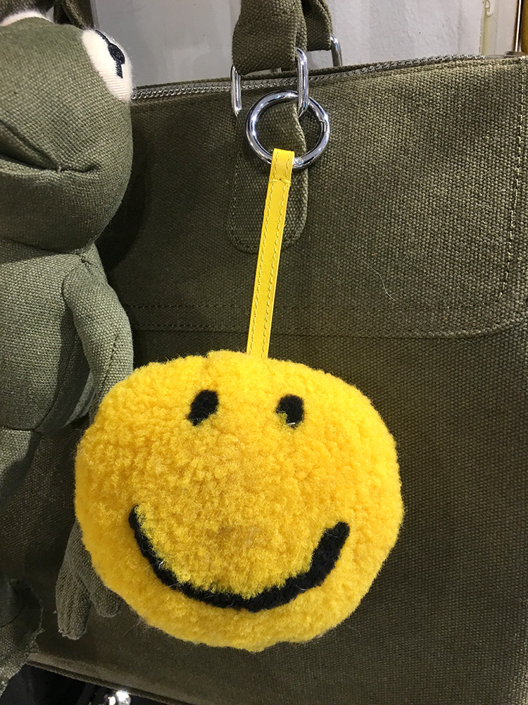 Natural cowhide strap Real fleece Big smiley face 