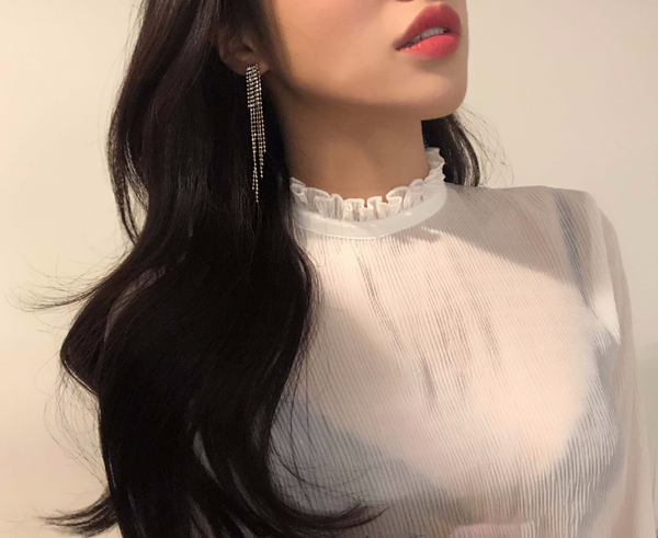 Blanche Bold Long Drop Earrings 2color Unusual Spe