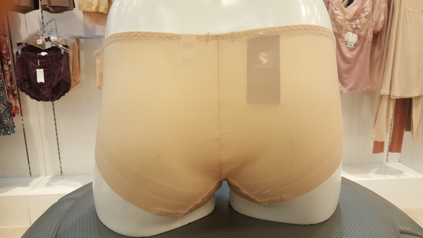 Venus 2017 S Advertising Double Wing Bra Set Panti