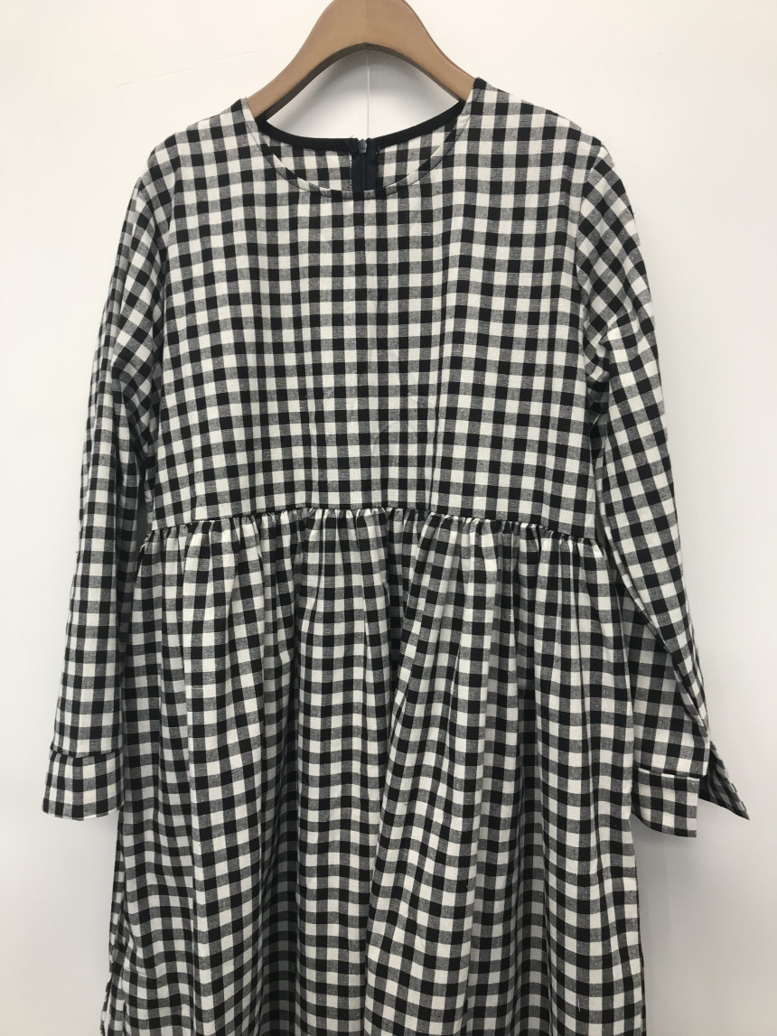 Flare check dress