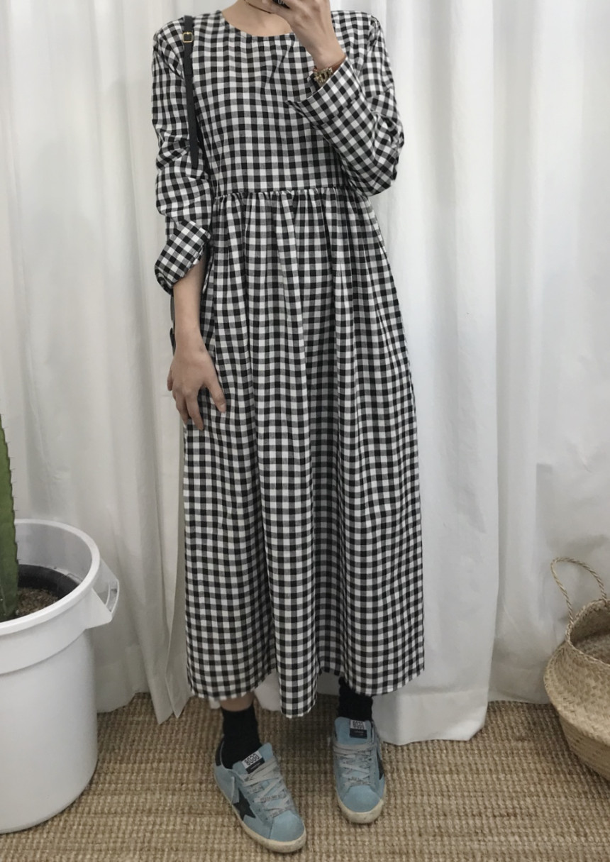 Flare check dress