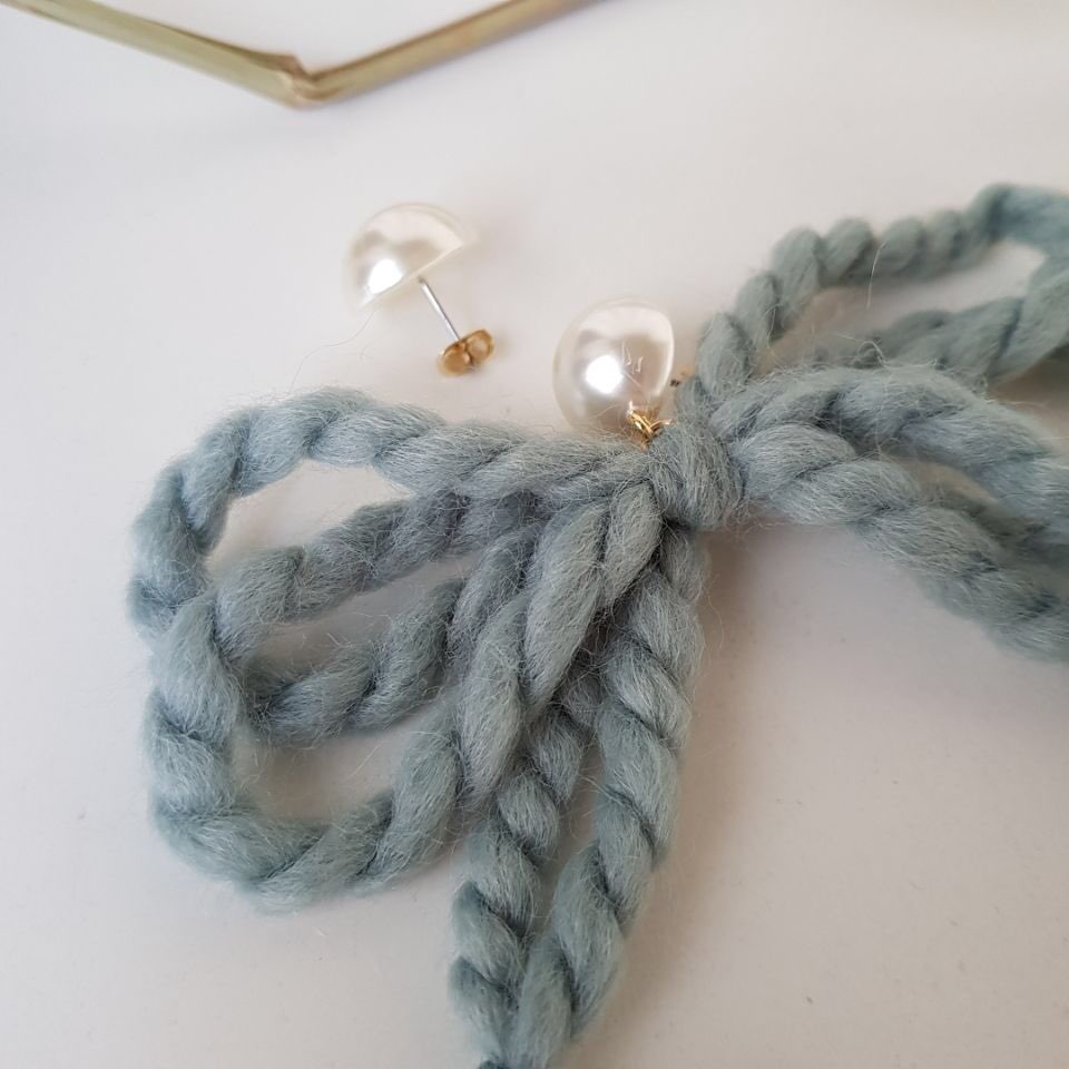 Nat Pearl Ribbon Uncut Drop Earrings 4color Unbala