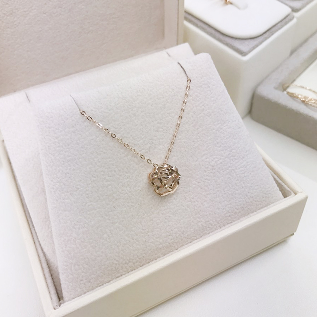 Rose necklace simple 14K daily Christmas gift 20 M