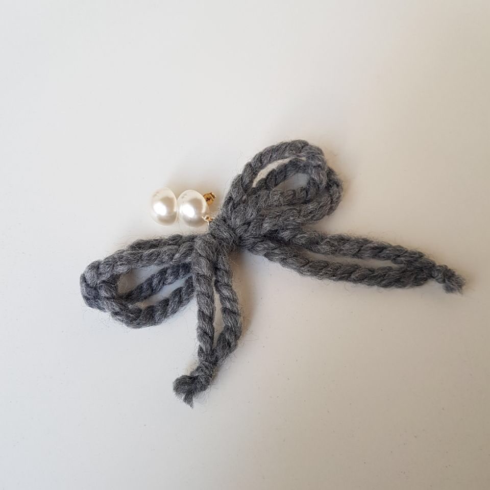 Nat Pearl Ribbon Uncut Drop Earrings 4color Unbala