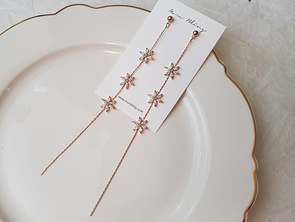 Snowflake Drop Earring Earring Possible Christmas 