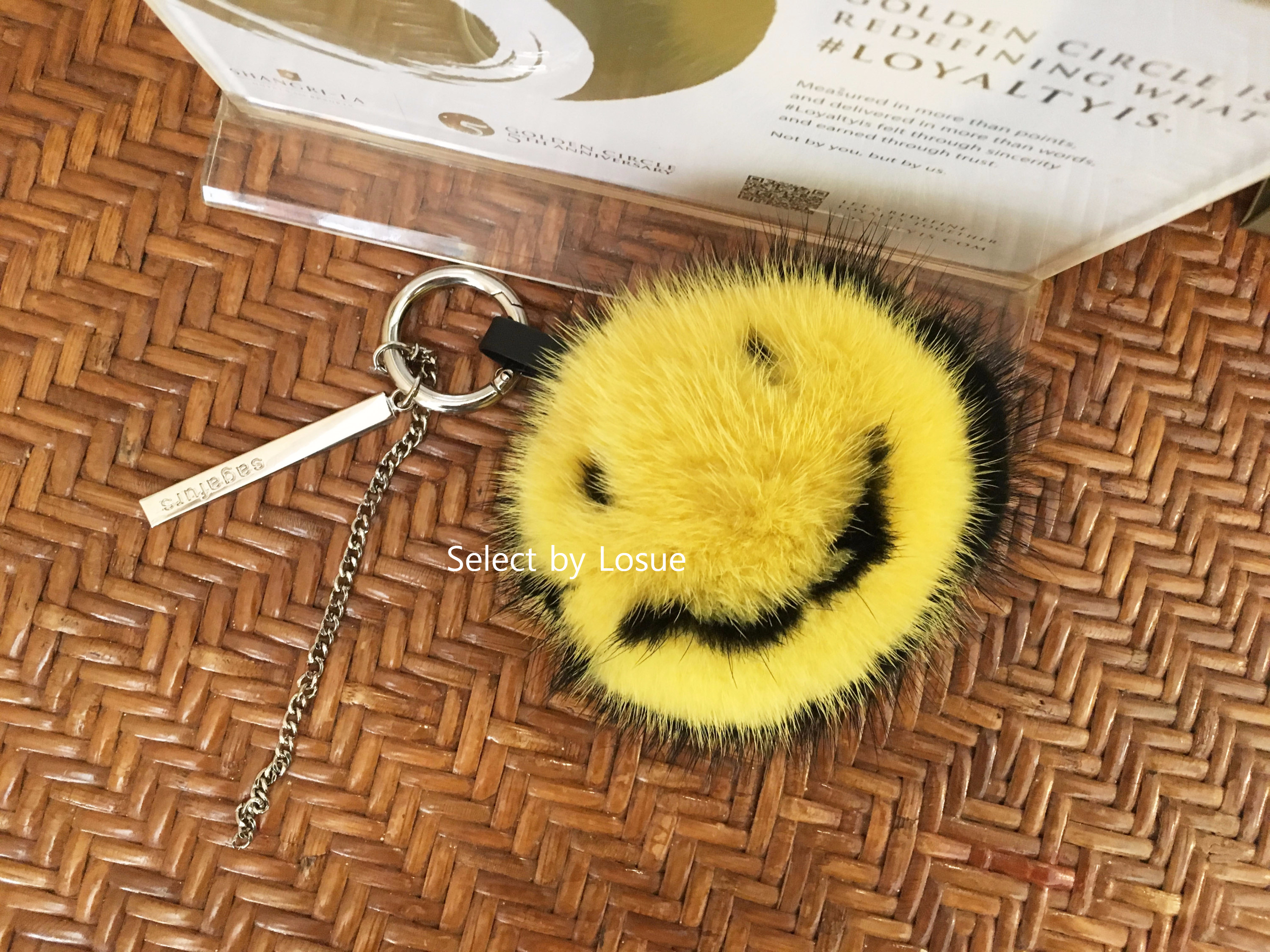 Free Shipping Anya Smile Mink Keyring Tool Genuine