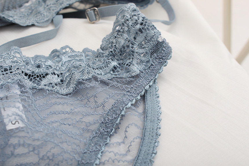 Single-ply Brainowire Lace Underwear Set Wave Ladi