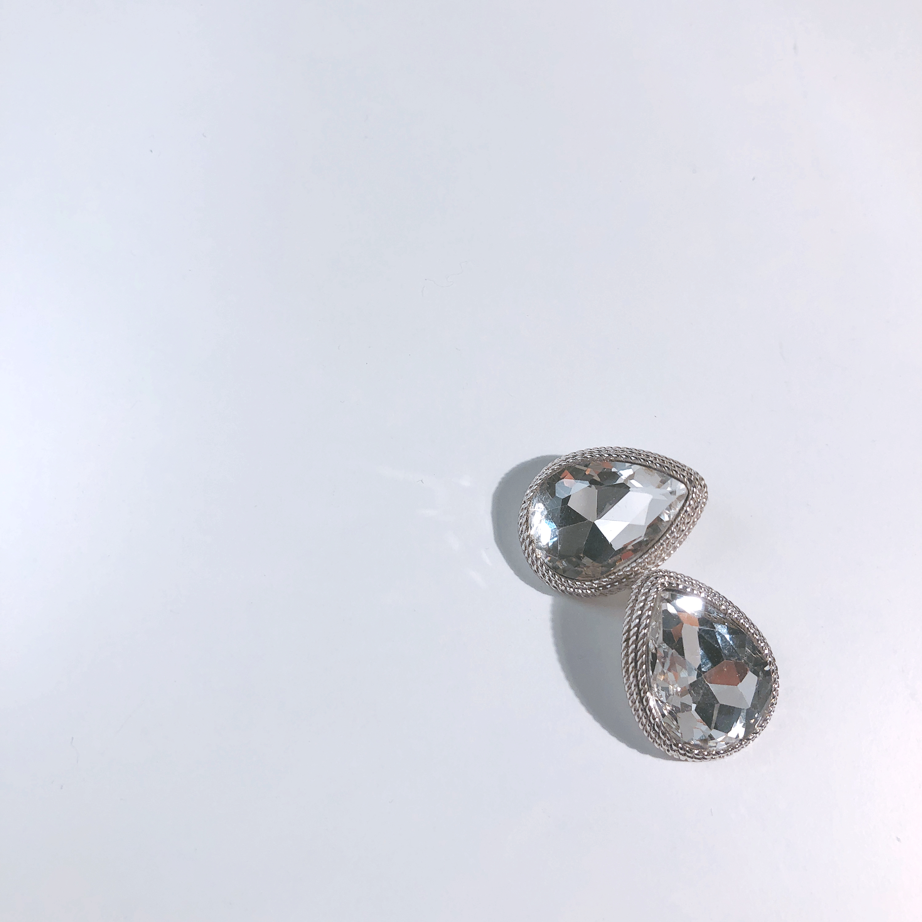 Water Drop Cubic Bold Earrings Drop No Allergies E