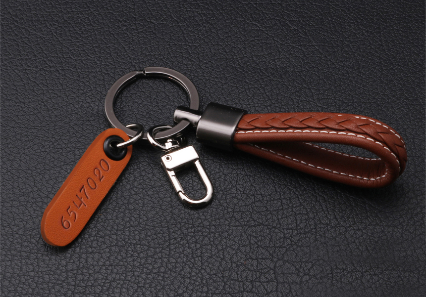 Initial Engraved Leather Keychain Car Keyring Clas