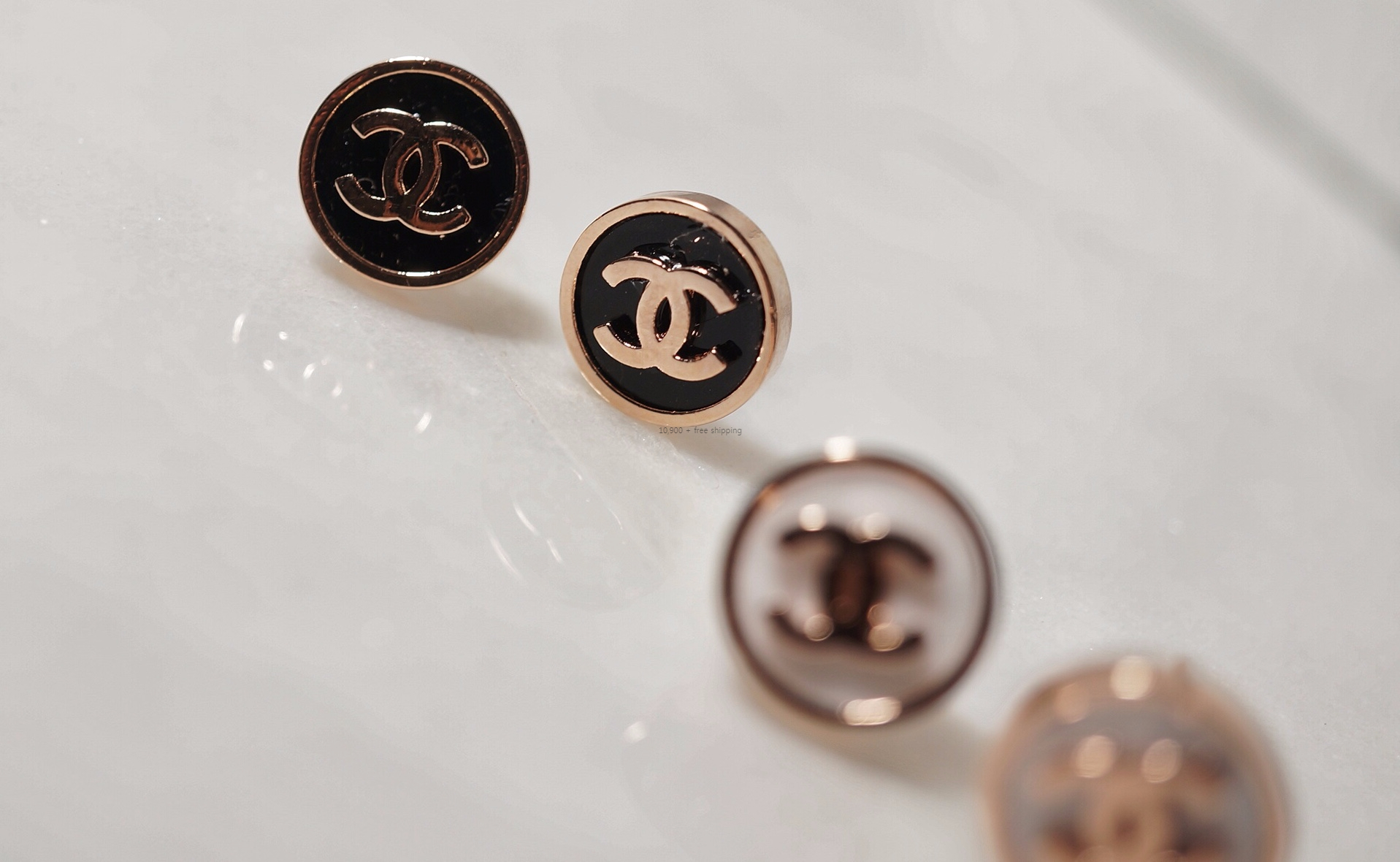 Round Base Logo CC Coco Earring feline Artificial 