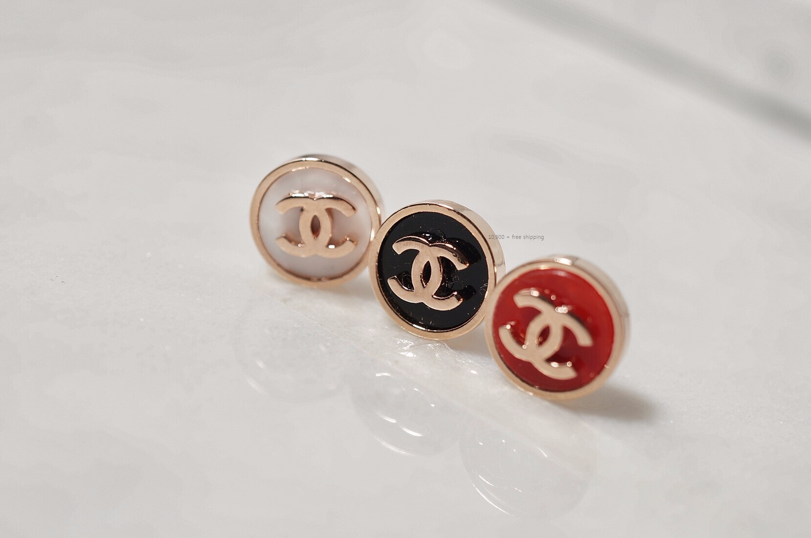 Round Base Logo CC Coco Earring feline Artificial 
