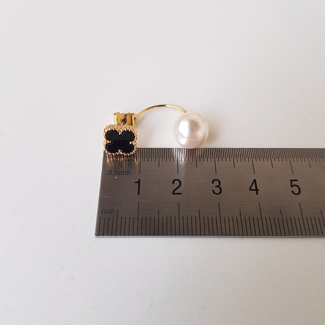 Blooth's Mother-of-Pearl Pearl Two-way Drop Ear