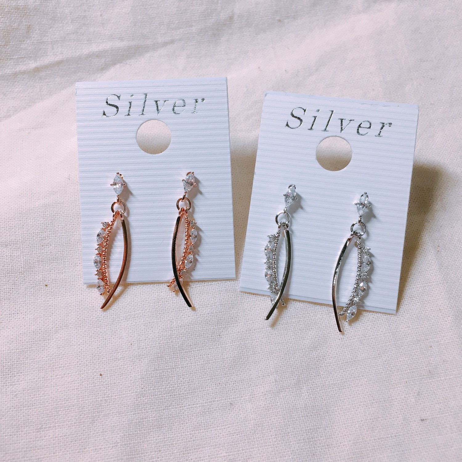 Luche Dia Earrings 2color LKJ0986 Women charming g