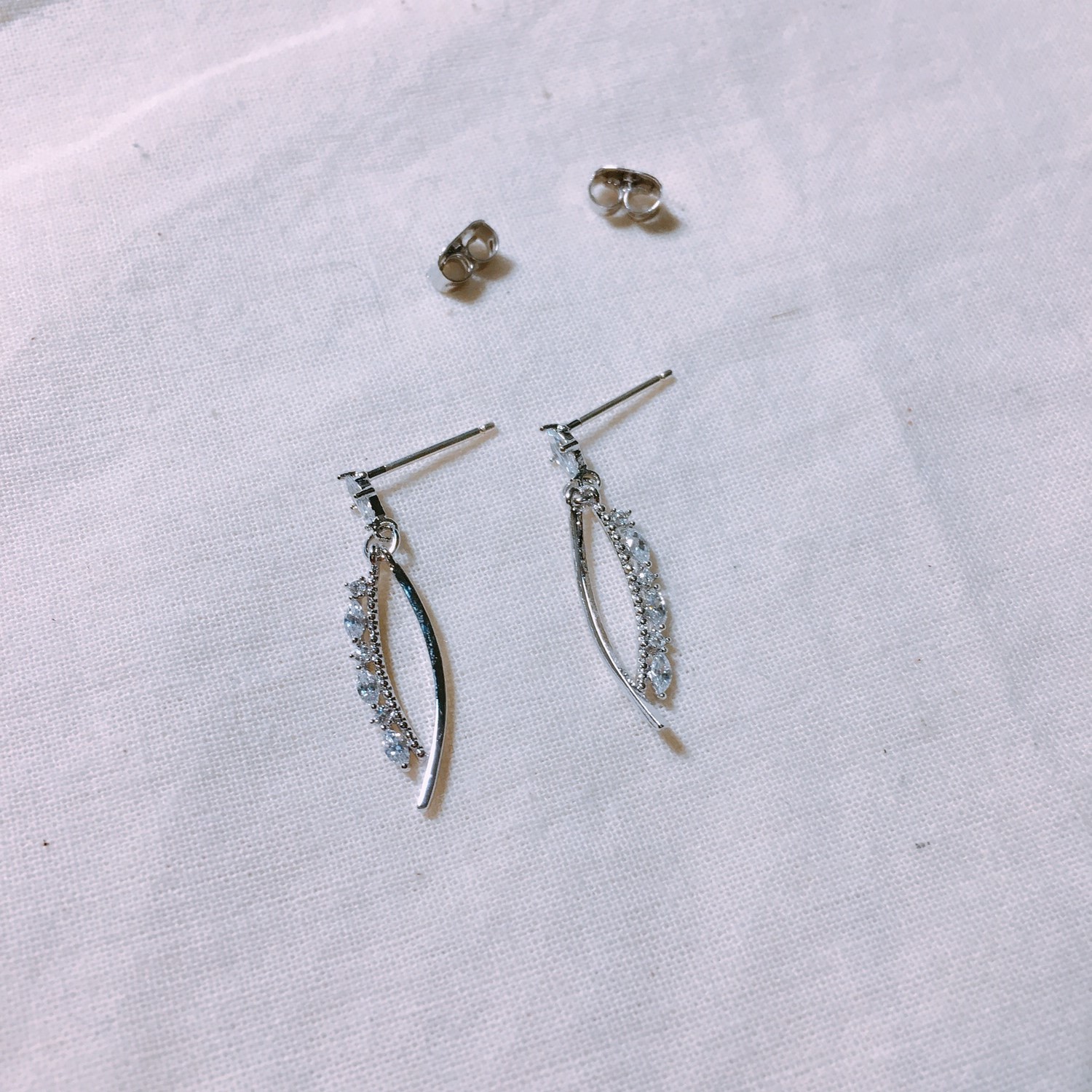 Luche Dia Earrings 2color LKJ0986 Women charming g