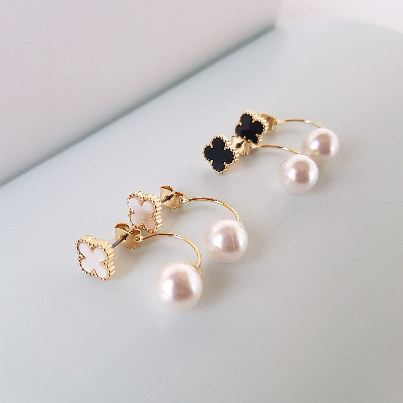 Blooth's Mother-of-Pearl Pearl Two-way Drop Ear