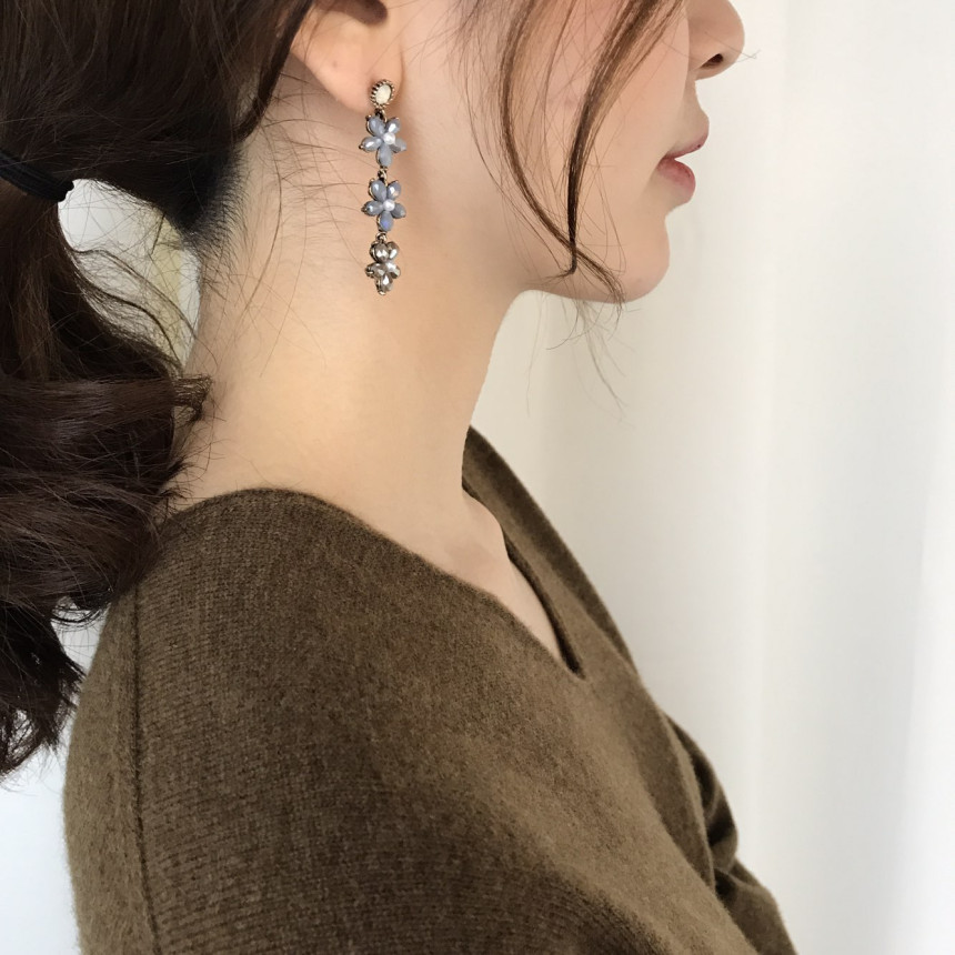 Wendy's Crystal Cubic Drop Earrings Customer