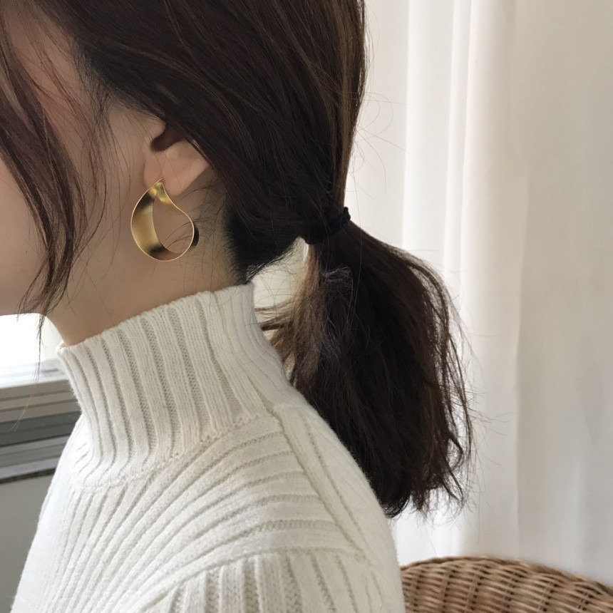 Modern Gold Silver Water Drop Shaped Earrings Fren