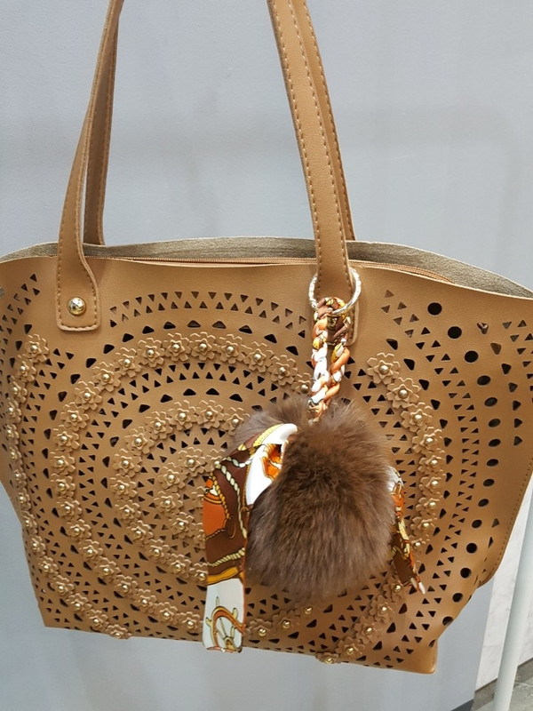 Fox Scarf Pom-Form 30's Women's Clothing Key