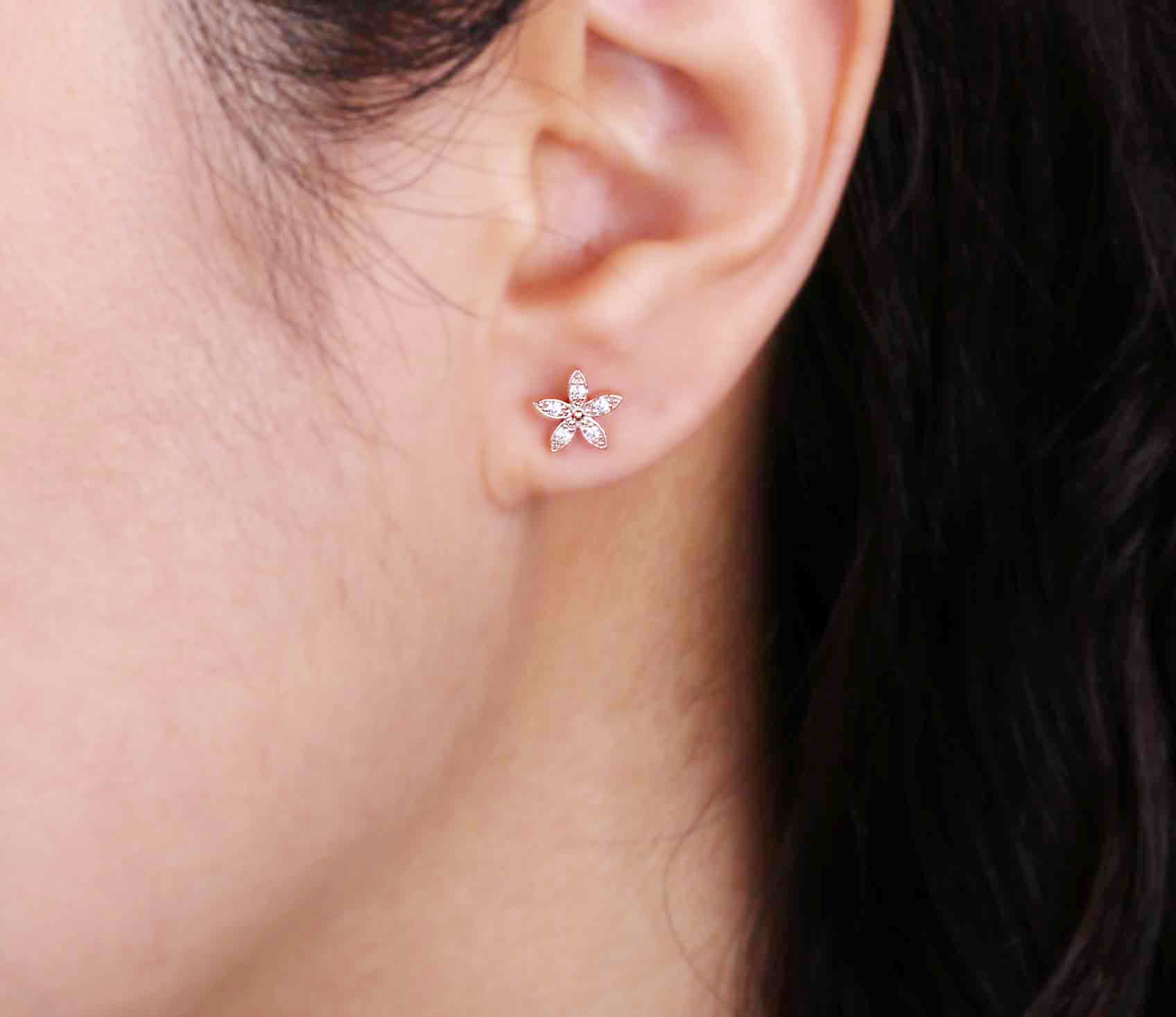 Volare Levy Piano Earring SPE307 Feminine style fe