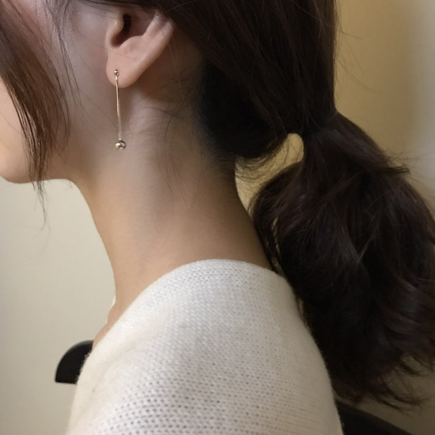 all silver Dosson Basic Ball Drop Earring