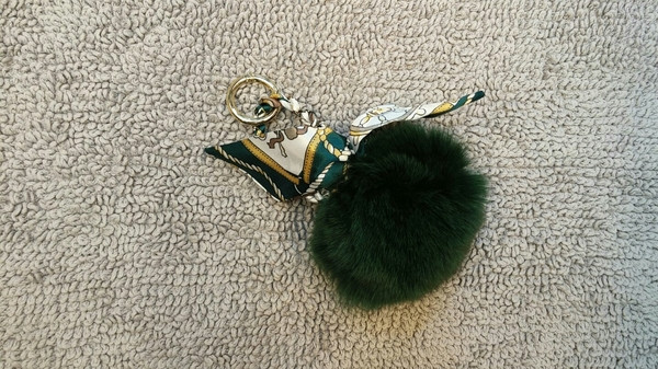 Fox Scarf Pom-Form 30's Women's Clothing Key