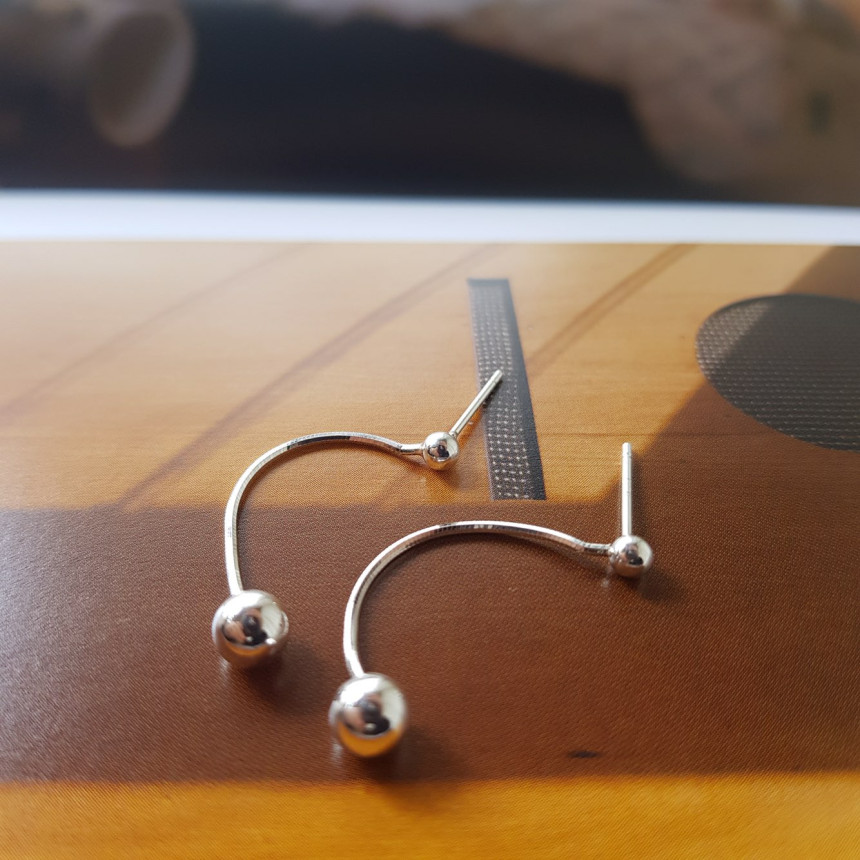 all silver Dosson Basic Ball Drop Earring