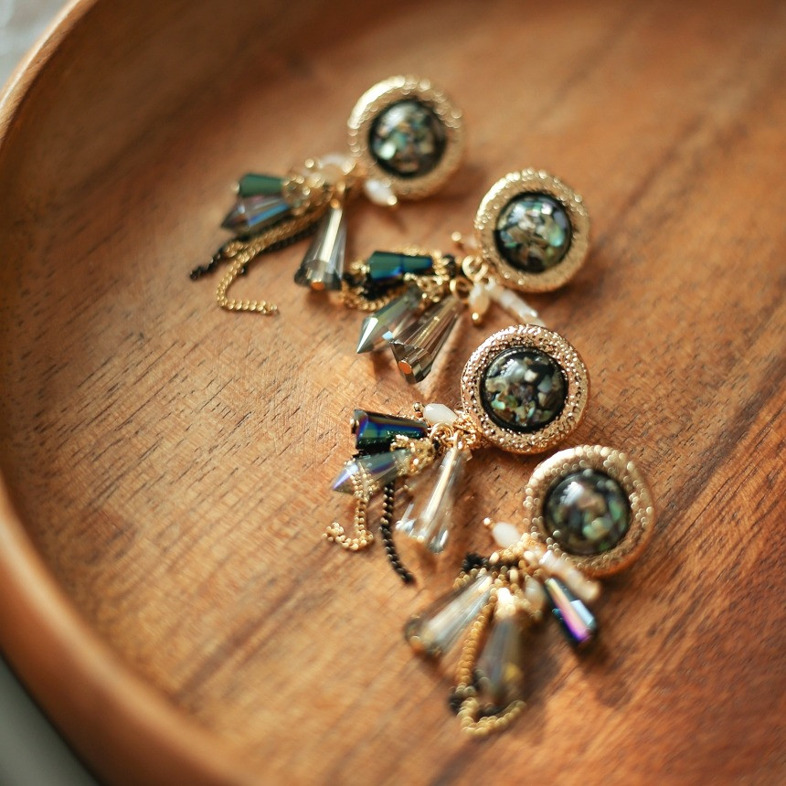 Bronze Mother-of-Pearl Ball Beads Earrings Vivid U