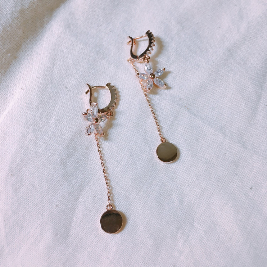 Lucca Sira Earrings LKJ0998 Female Attractive Godd