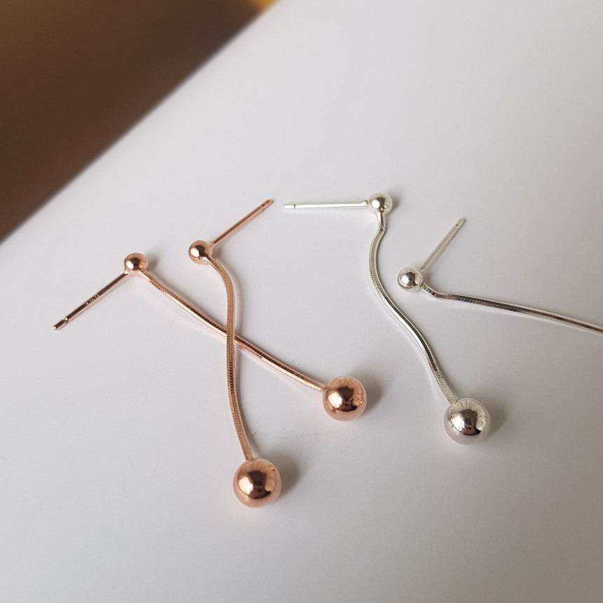 all silver Dosson Basic Ball Drop Earring