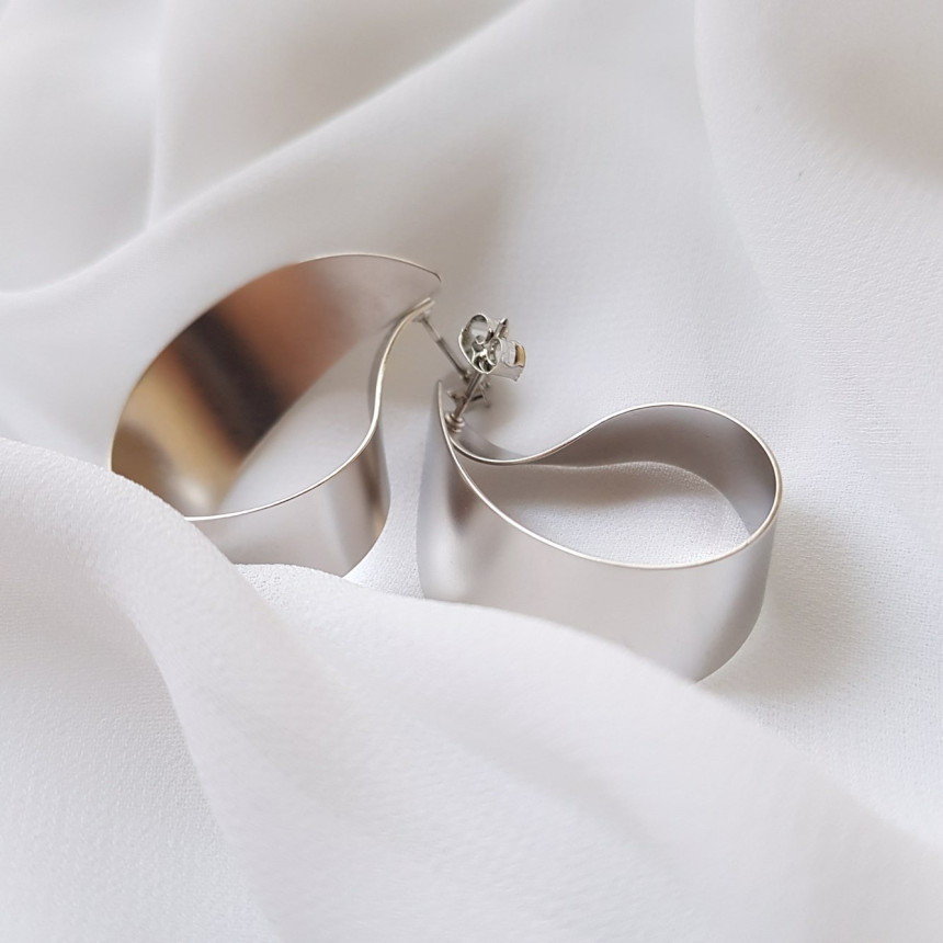 Modern Gold Silver Water Drop Shaped Earrings Fren