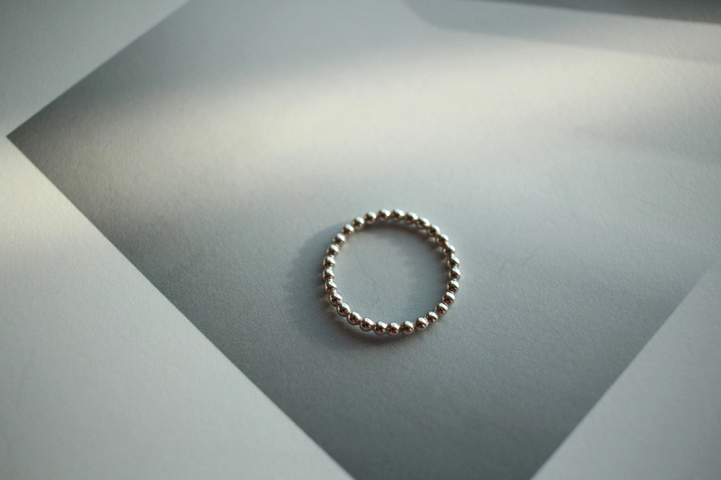 <b><p>rose White Yellow gold Plad Lered ring 3cor</p></b><b><p>ローズ ホワイト イエ ゴールド メッキ 重ね着 リング 3色 女性シルバー 20代</p></b><br /><br /><p align='center'>