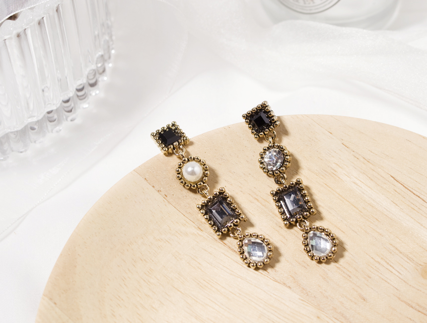 Glam Jewel Bold Drop Earrings Antique Winter Party