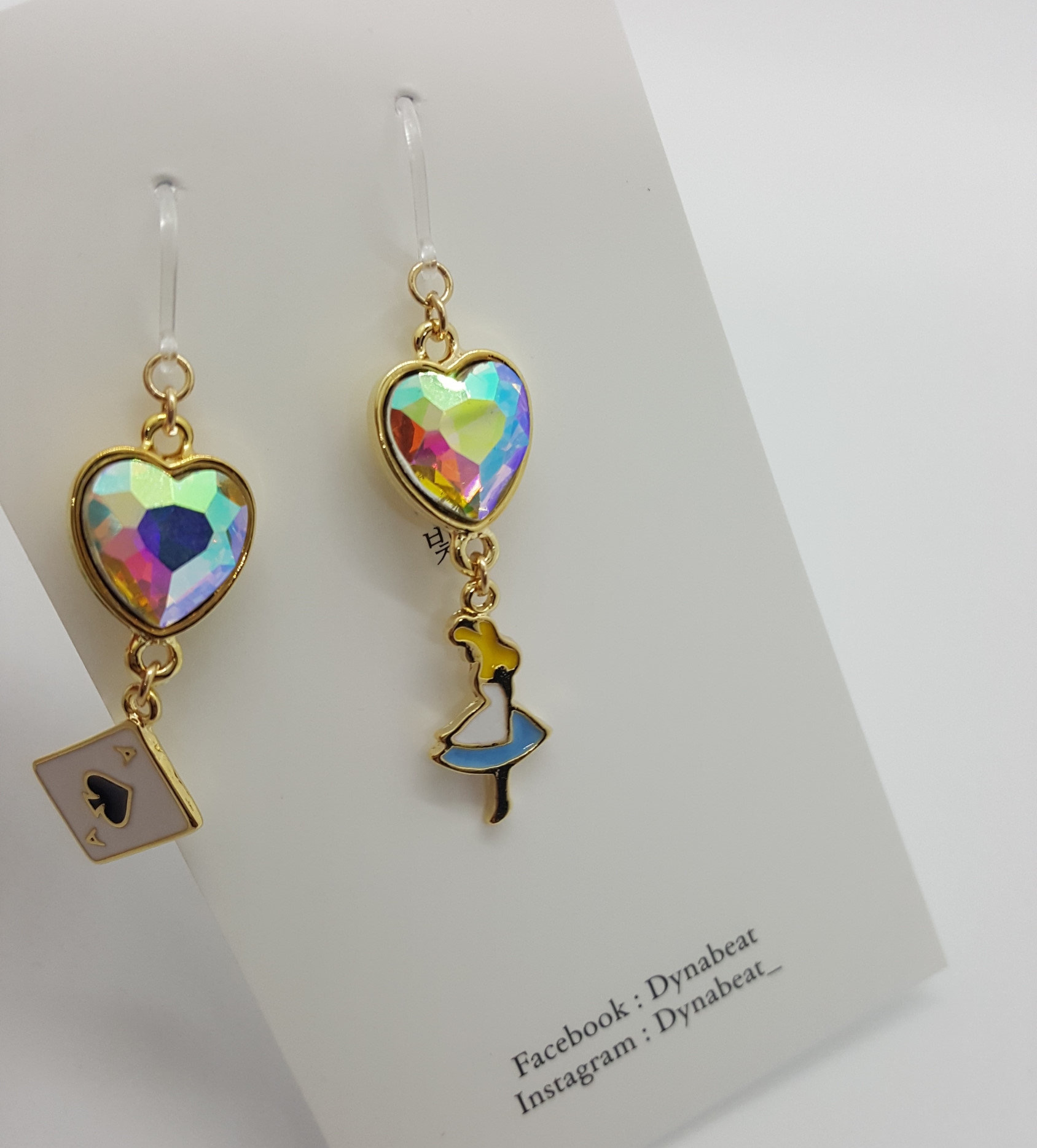 Dyna light Alice earrings Earrings Possible Luxuri