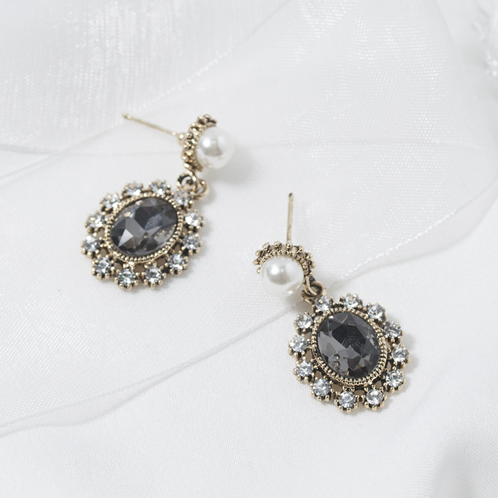 Glam Jewel Bold Drop Earrings Antique Winter Party