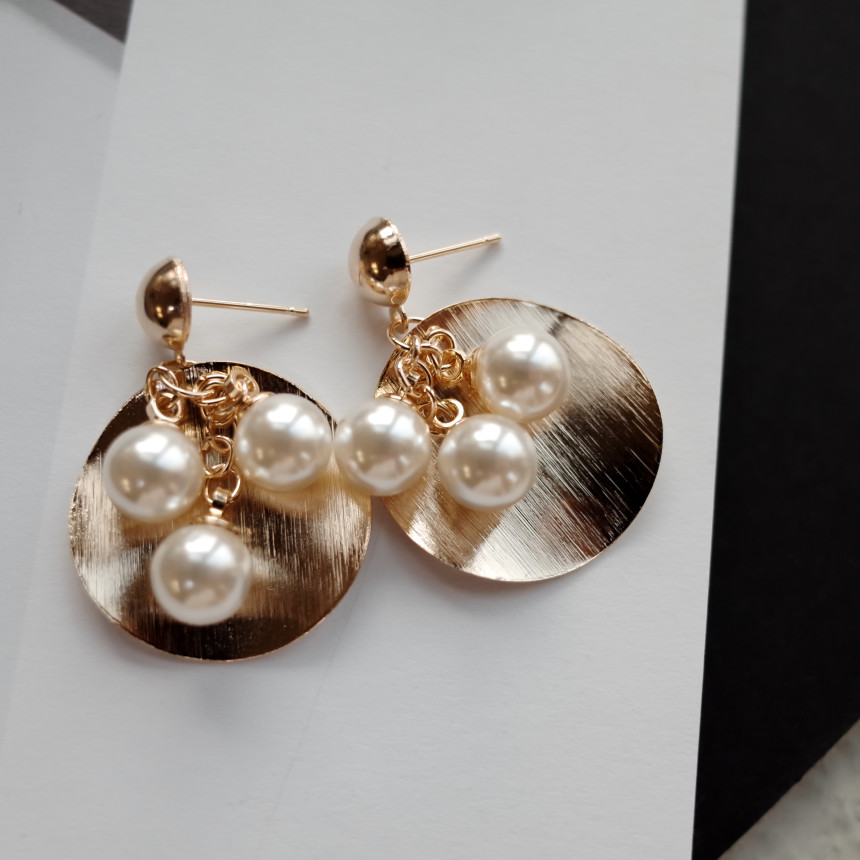 NO.64 Aria Three Pearls Metal Earrings Stylish Chi