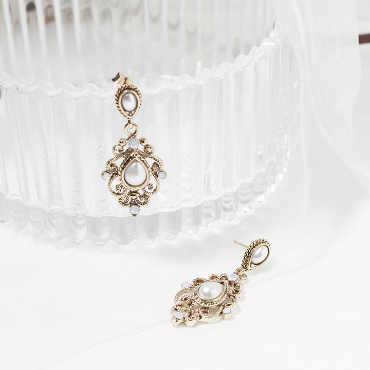 Glam Jewel Bold Drop Earrings Antique Winter Party