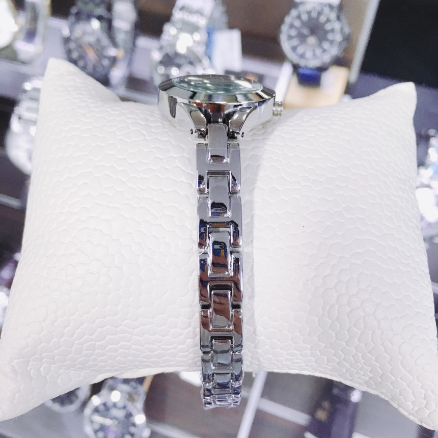 <b><p>Oberon Women's Watches OB-602 Sweet Luxurious</p></b><b><p>オベロン レディース時計 OB-602 きれいな 豪華な 格式ある モダン・アンド・シーク</p></b><br /><br /><p align='center'>