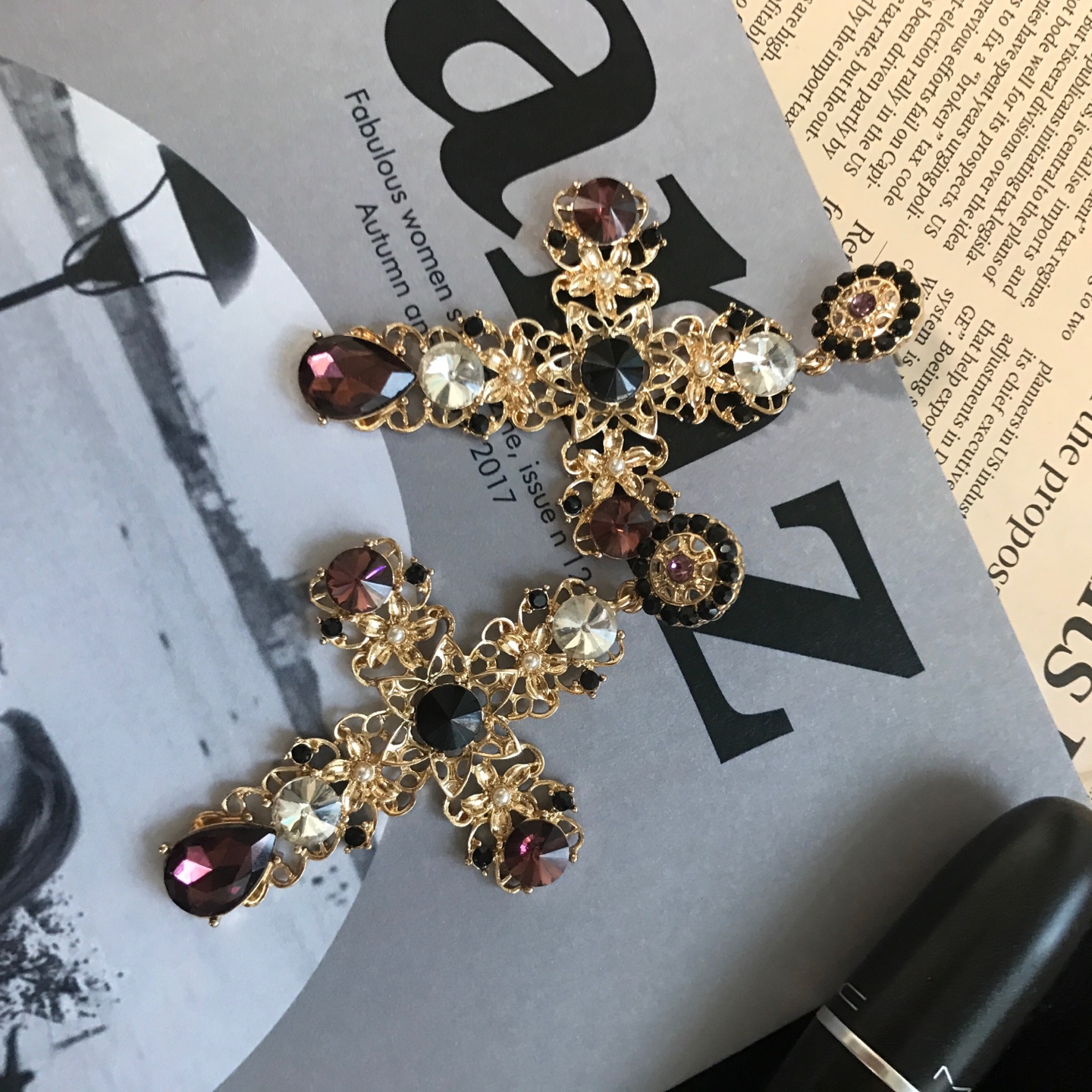 Baroque Bold Cross Earrings 4color Antique Jenny C