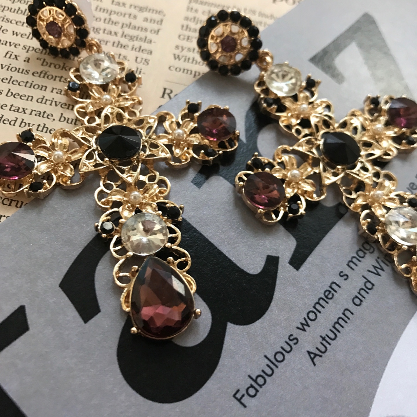 Baroque Bold Cross Earrings 4color Antique Jenny C