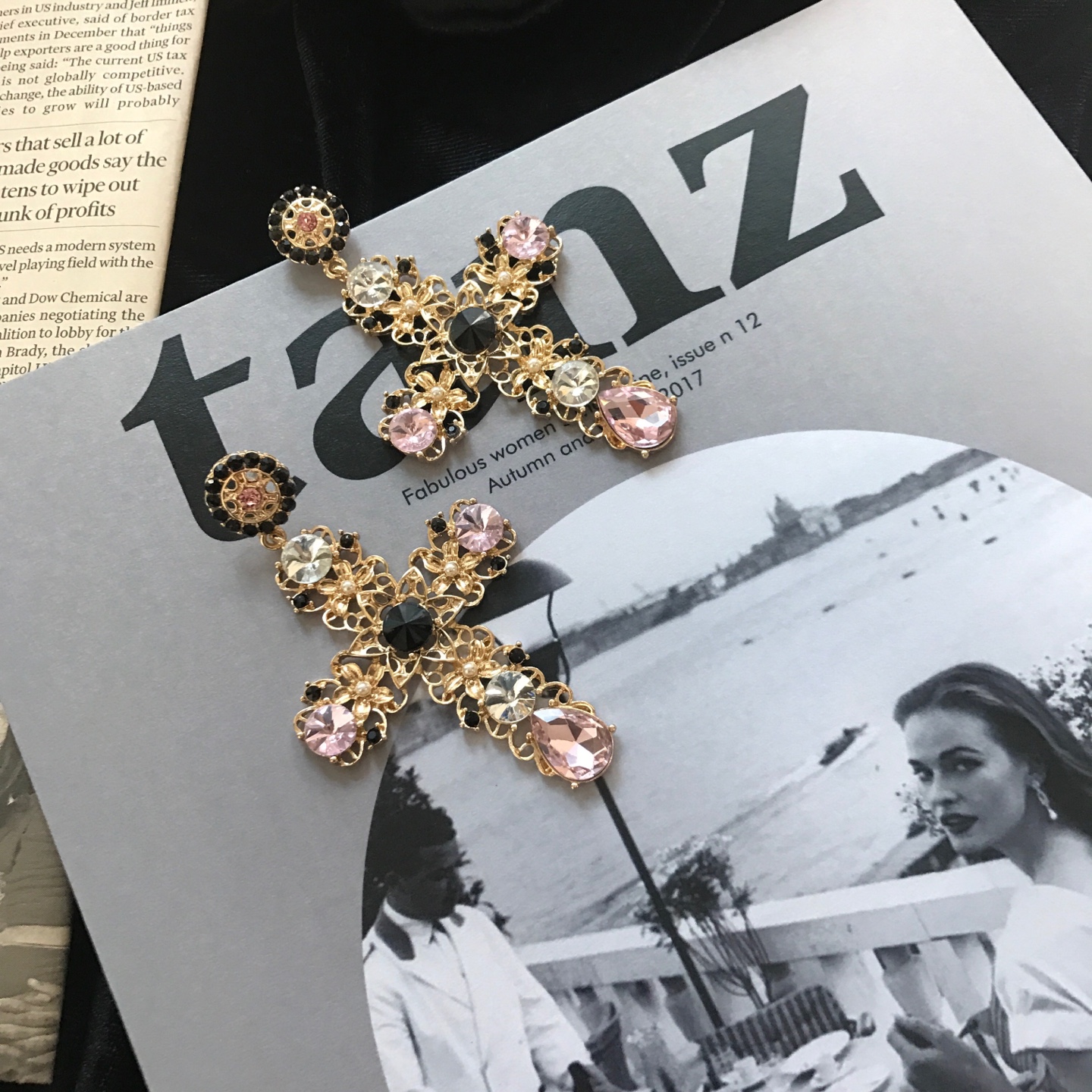 Baroque Bold Cross Earrings 4color Antique Jenny C