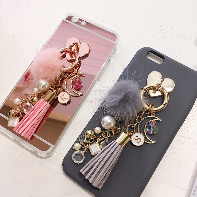 <b><p>Galaxy Note Pom foam Initi Keyring Tassel</p></b><b><p>ギャラクシーノート8ポンポンがイニシャルキーリングタッセルケースiPhone 8のガールフレンドの贈</p></b><br /><br /><p align='center'>